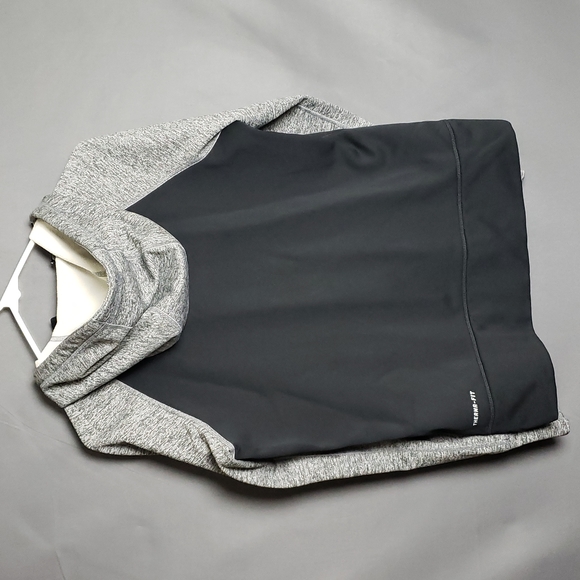 NIKE thermal-fit hoodie - Picture 3 of 3